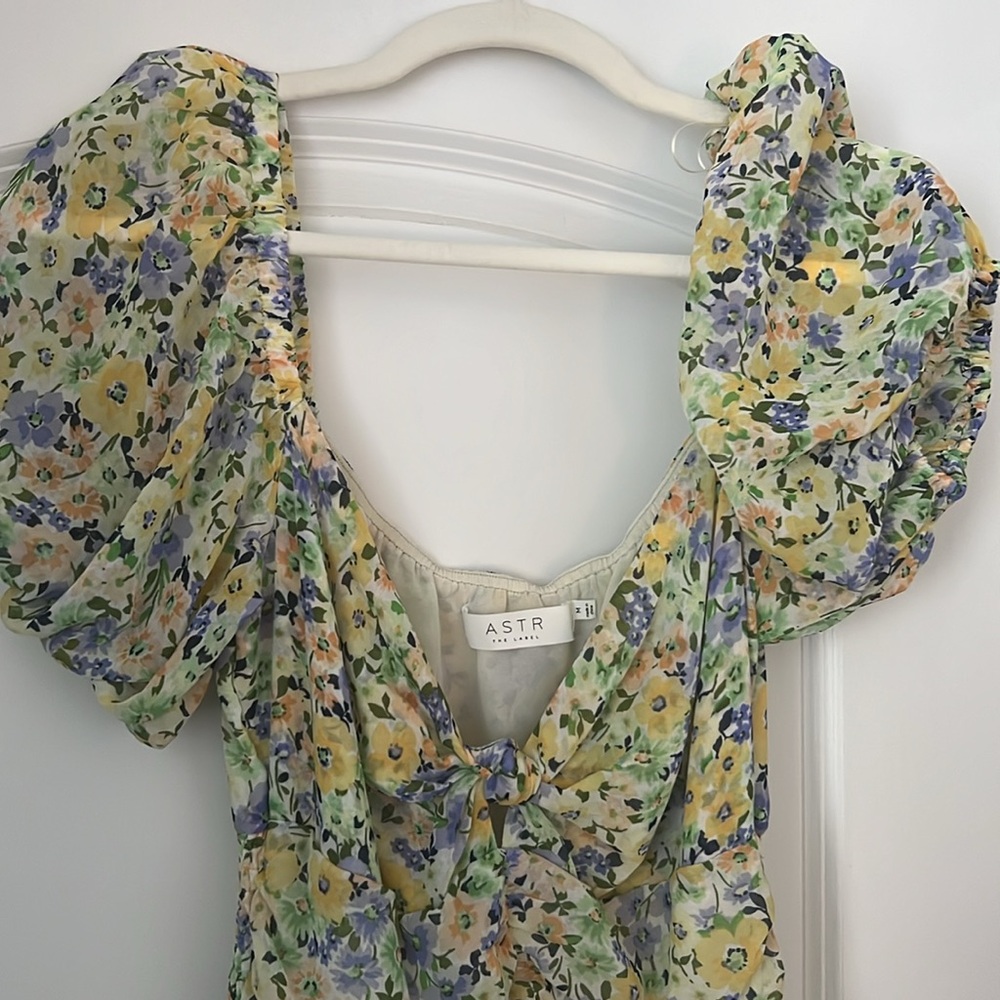 ASTR mid length spring dress